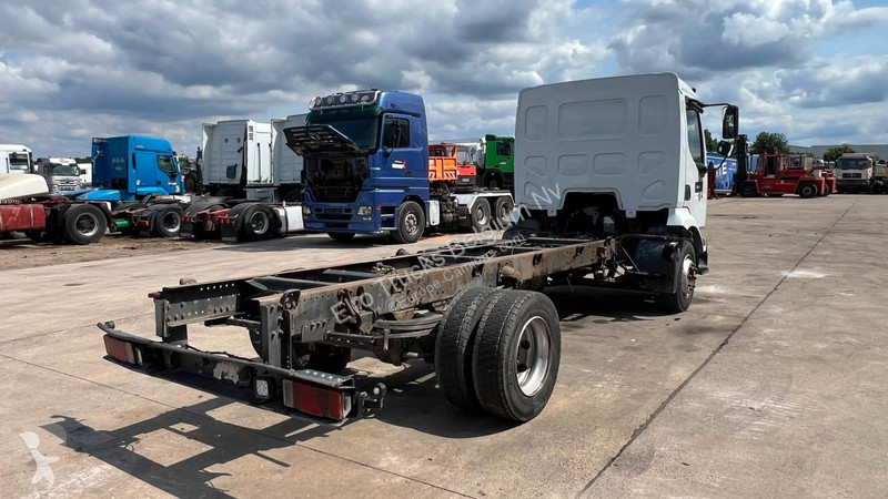 شاحنة Renault 180 (12 TONNES / LAMES / STEEL...