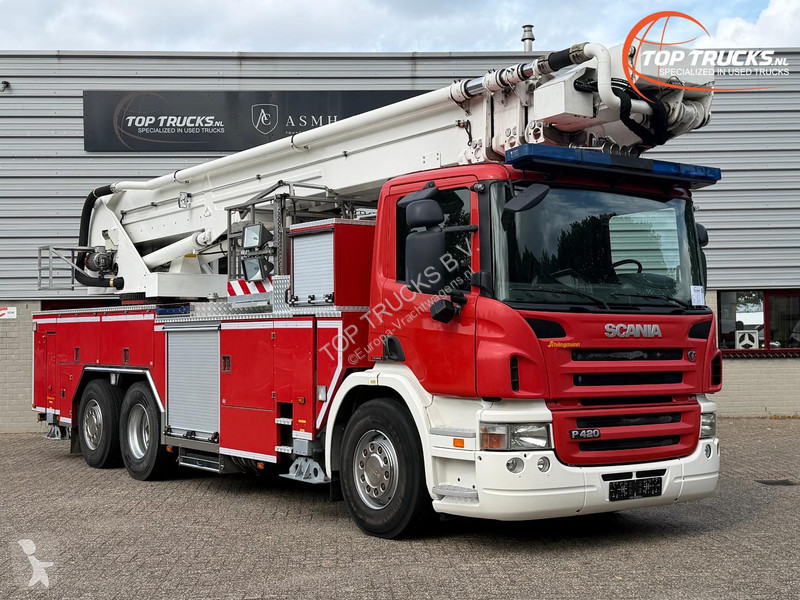 شاحنة Scania 420 6x2 - Vema 38 m Fire...
