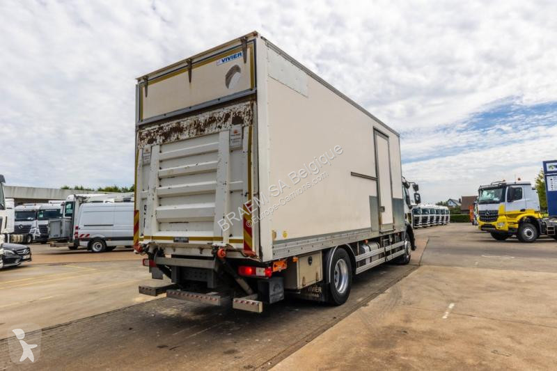 شاحنة Renault  D19.320 DXI+DHOLLANDIA 2T.