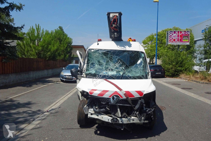 Camion Renault MASTER 2,3 DCI 146 NACELLE