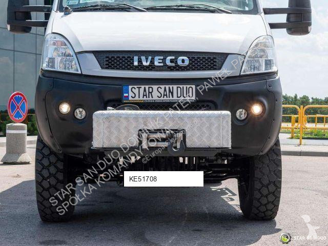 Ciężarówka Iveco DAILY 55S17W 4x4 DOKA Camper...