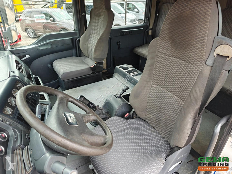 شاحنة MAN 12.210 4x2 Double Cab Euro4 - Doka -...