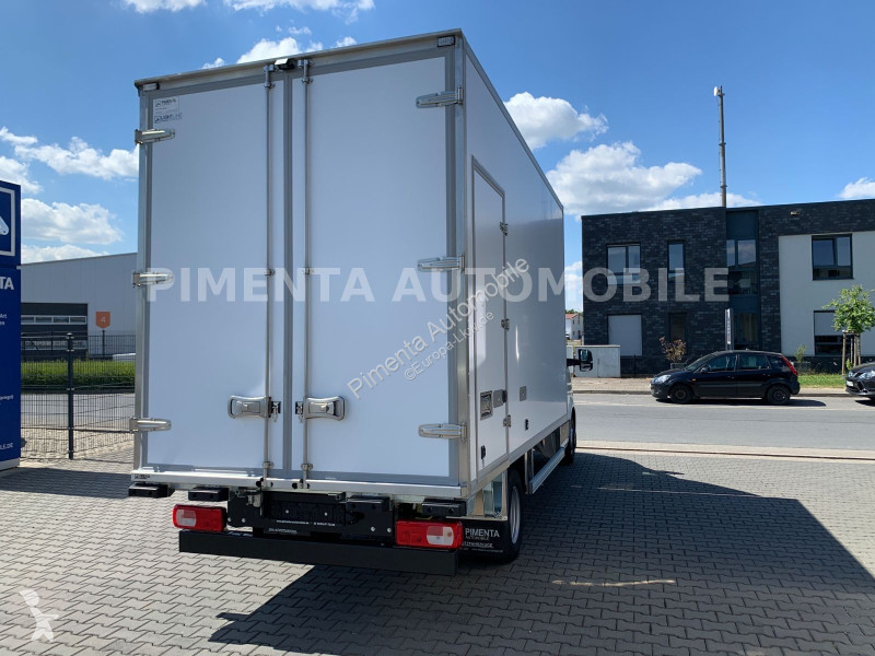 شاحنة Volkswagen 50 TRANSPORT KOFFER 2,40mH NAV...