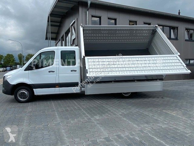 شاحنة Mercedes 517 43 DOKA 5t 3-S-KIPPER...