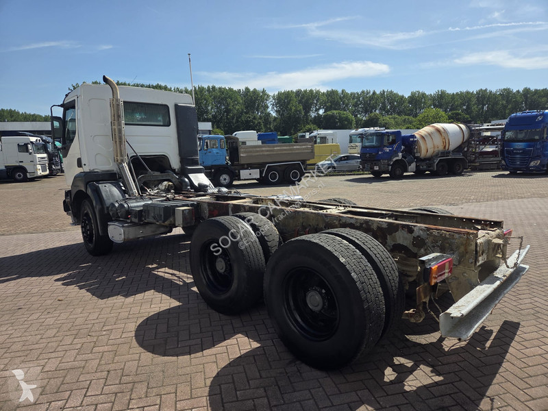 شاحنة Renault 300 Manual, 6x4, Euro 2