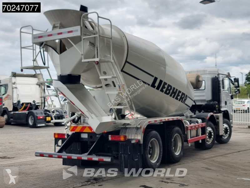 شاحنة Shacman L3000 8X4 NEW 8m3 Liebherr Mixer...