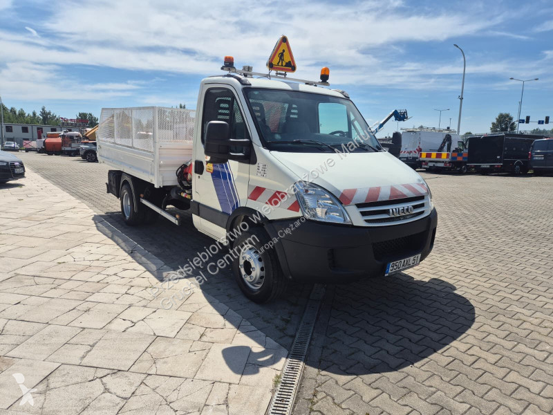 Samochód dostawczy Iveco Daily 65C18