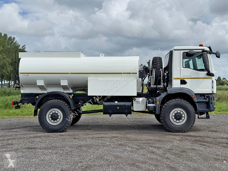 Camión MAN 18.250 BB Fuel Tank Truck (2 units)