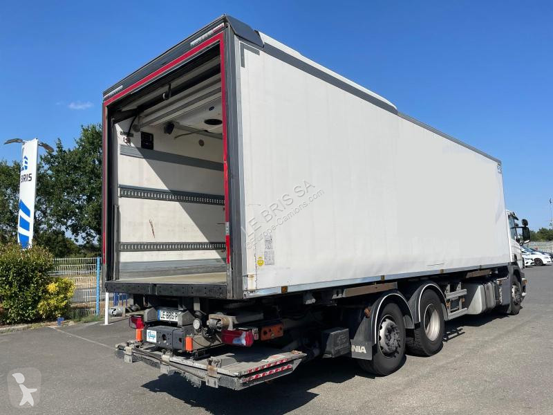 شاحنة Scania 320