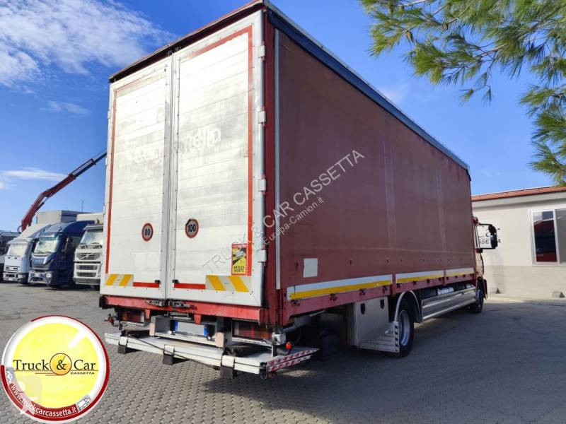 شاحنة Iveco