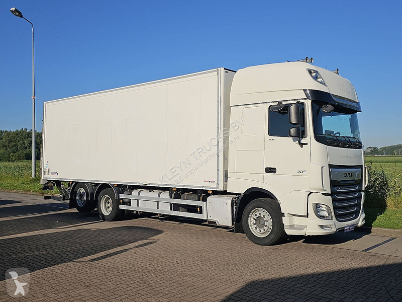 شاحنة DAF 530 SSC 6X2 FAN CARRIER