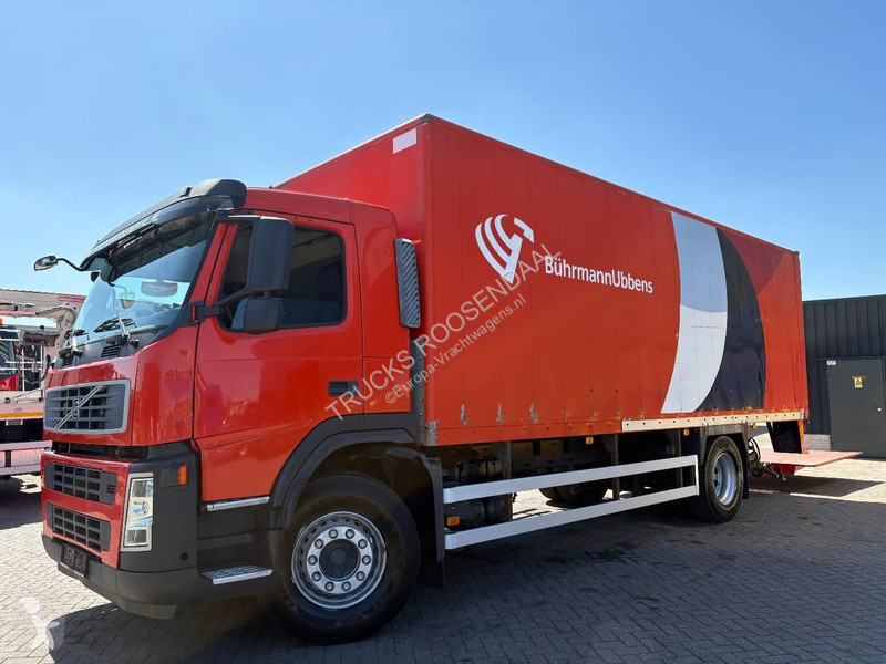 شاحنة Volvo 310 + DHOLLANDIA LOADLIFT 3000 KG +...