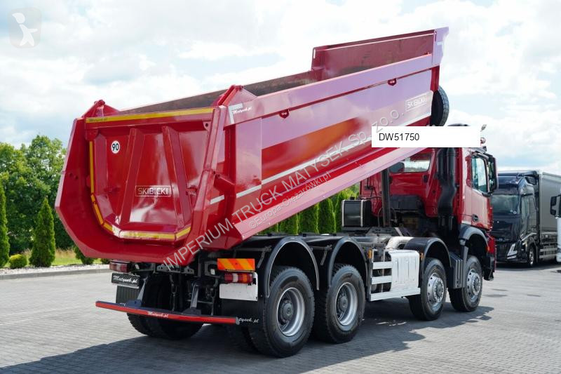 شاحنة Mercedes AROCS 4145