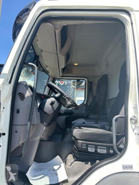 شاحنة DAF 320