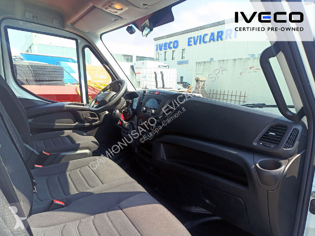 شاحنة Iveco DAILY 35C14