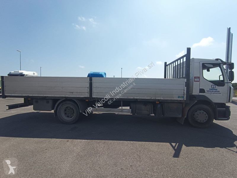 شاحنة Renault D 250 18 t
