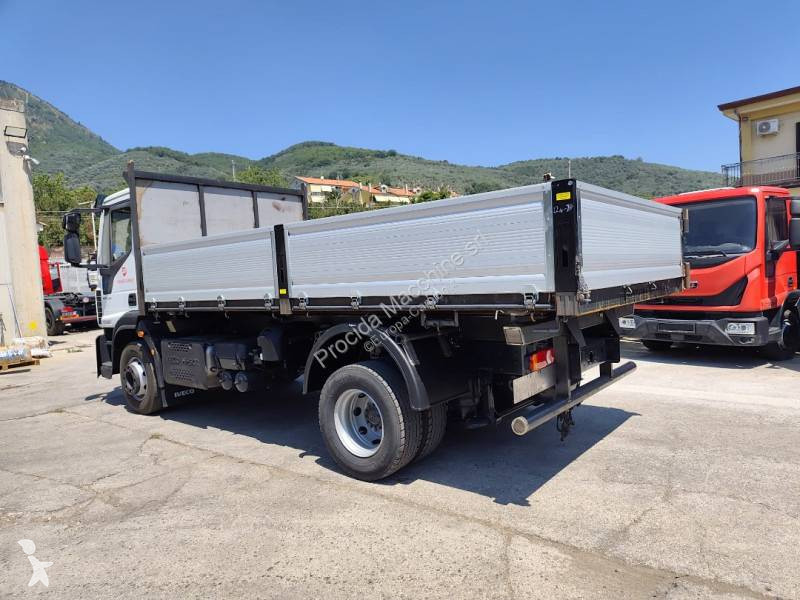 شاحنة Iveco