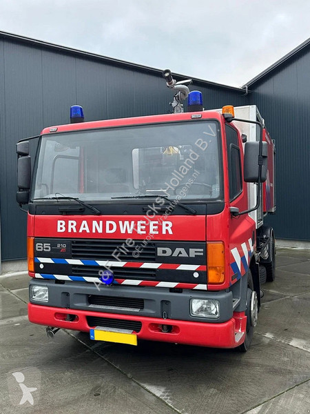 Camion Ziegler Hook-Lift Foam Firefighting Unit