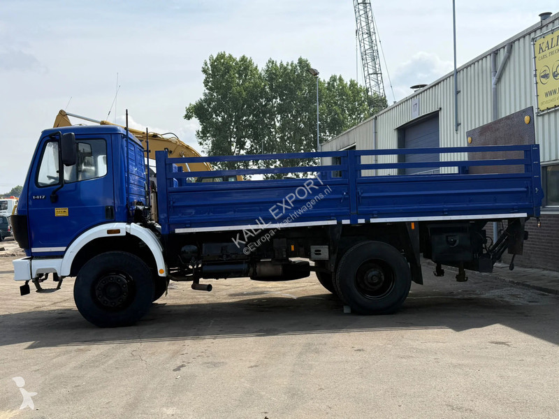 شاحنة Mercedes SK 1017 - 4x4 - Open Box Truck -...