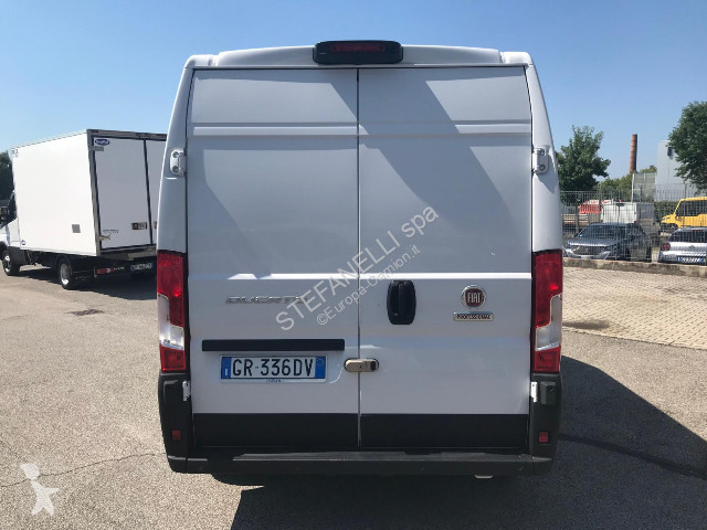 عربة نفعية Fiat Ducato 33 MH2 2.2 mjt3 140cv...