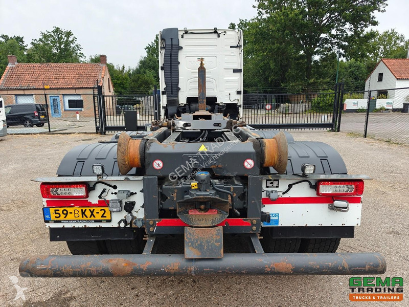 شاحنة Volvo 460 6x4 GlobeTrotter Euro6C - VDL...