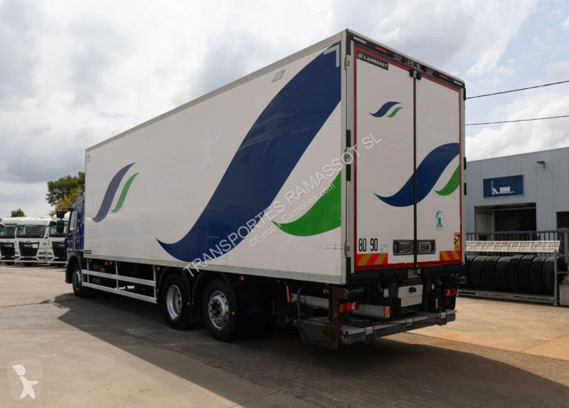 شاحنة Renault  D26 WIDE 380 DXI