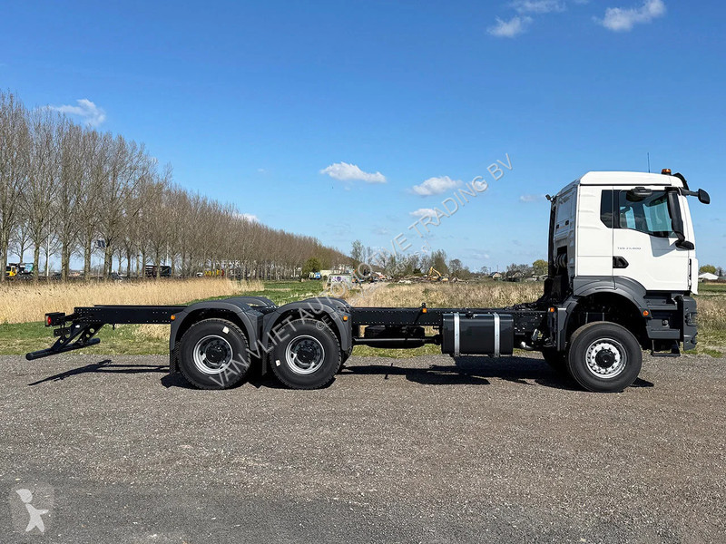 شاحنة MAN 33.400 BB CH Chassis Cabin (2 units)