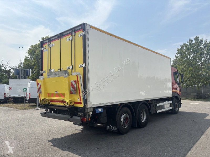 شاحنة Iveco 420 6x2*Kühlkofffer*Thermoking...