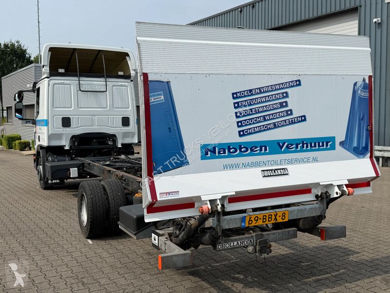 شاحنة Iveco EuroCargo 120 E22 4x2 Chassis Euro...