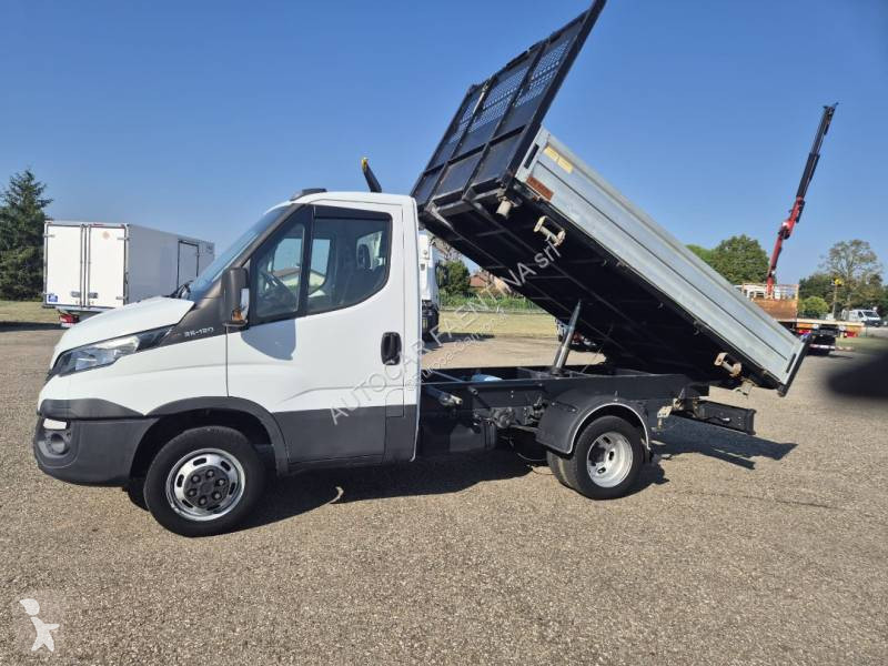 شاحنة Iveco