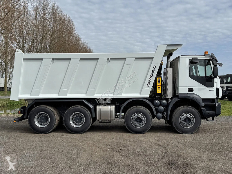شاحنة Iveco AD410T42H Tipper Truck