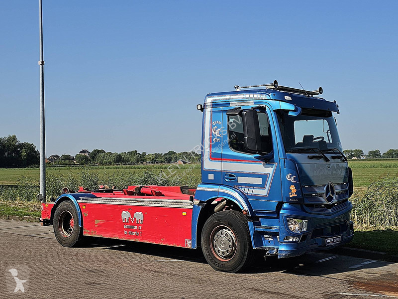 شاحنة Mercedes ANTOS 4x2 Multilift 14t