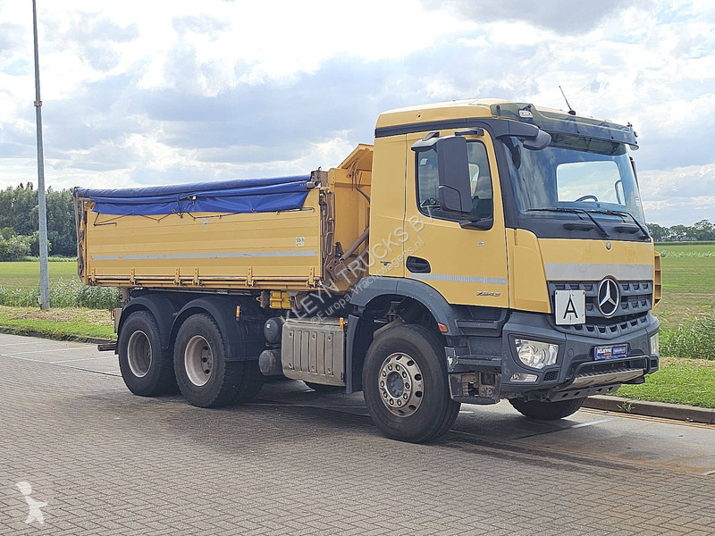 شاحنة Mercedes ACTROS 2643