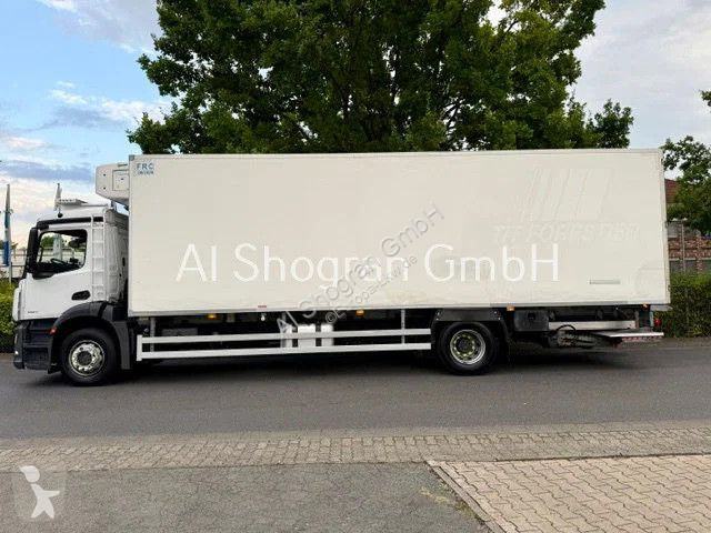 شاحنة Mercedes 1827 Carrier Supra 1150 / Euro 6...