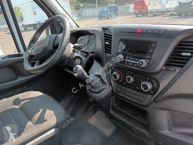 Lastbil Iveco Daily 35C14