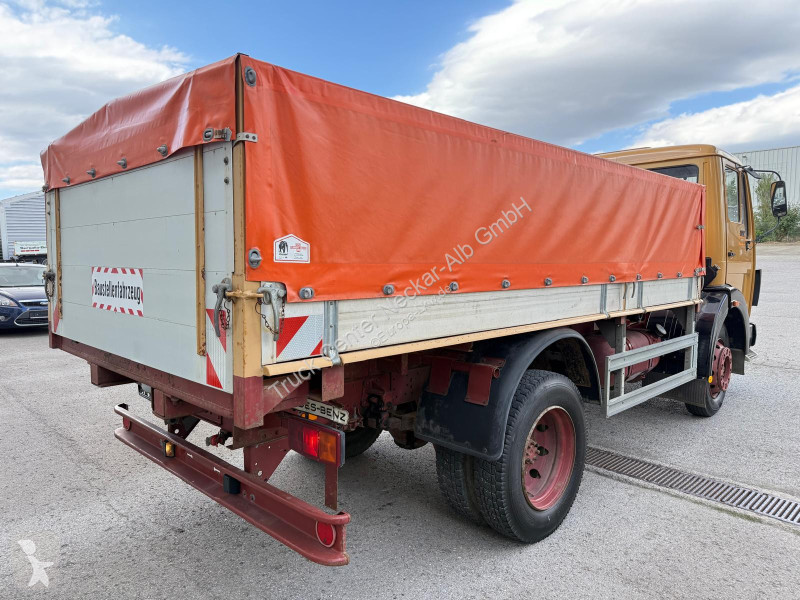 شاحنة Mercedes Plattendruckwagen Planen Aufbau...