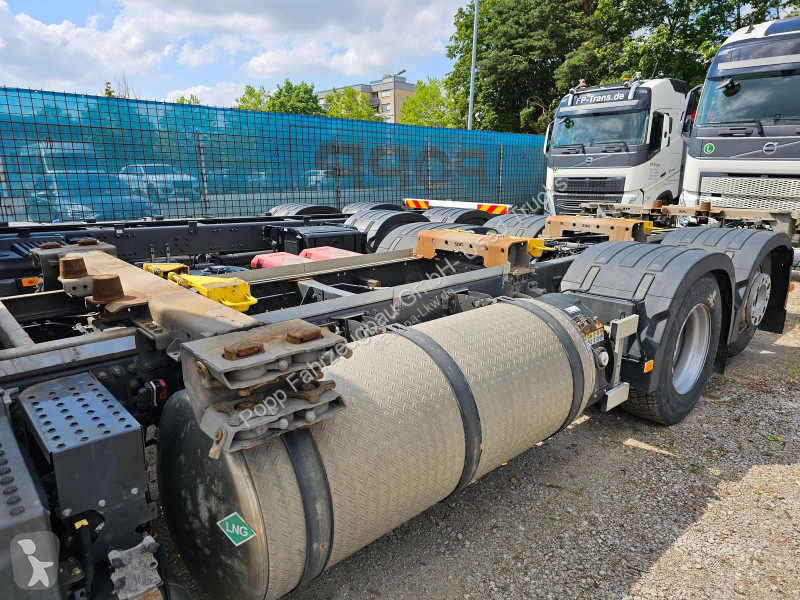 شاحنة Volvo 460 6x2 LNG* MultiBDF, XL, ADR,...