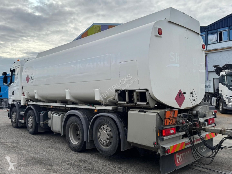 شاحنة Scania G450 8X2 EURO 6 + 24.000 ITER TANK...