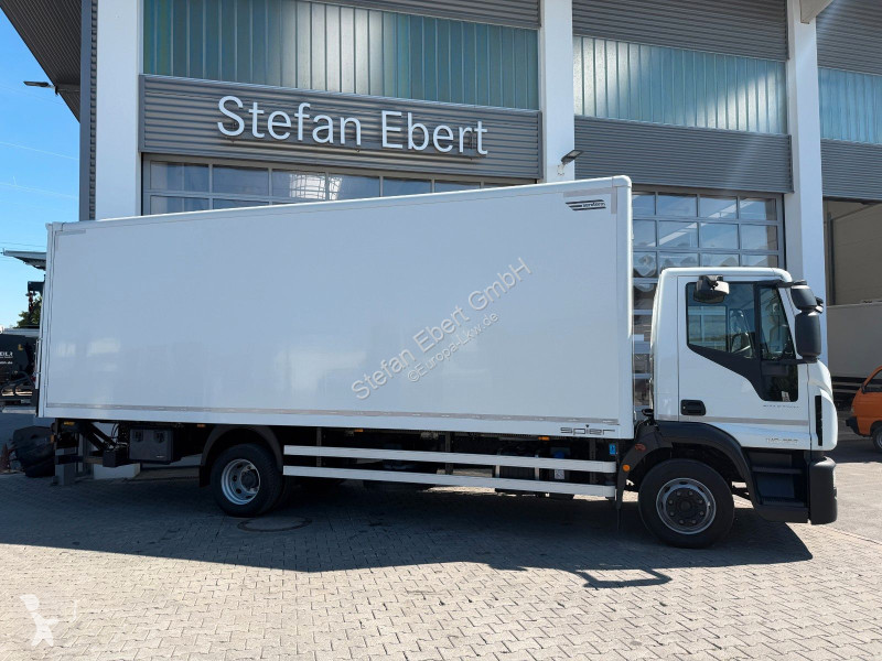 شاحنة Iveco ML120E25 LBW PAlfinger 1.500kg 3 Sitze