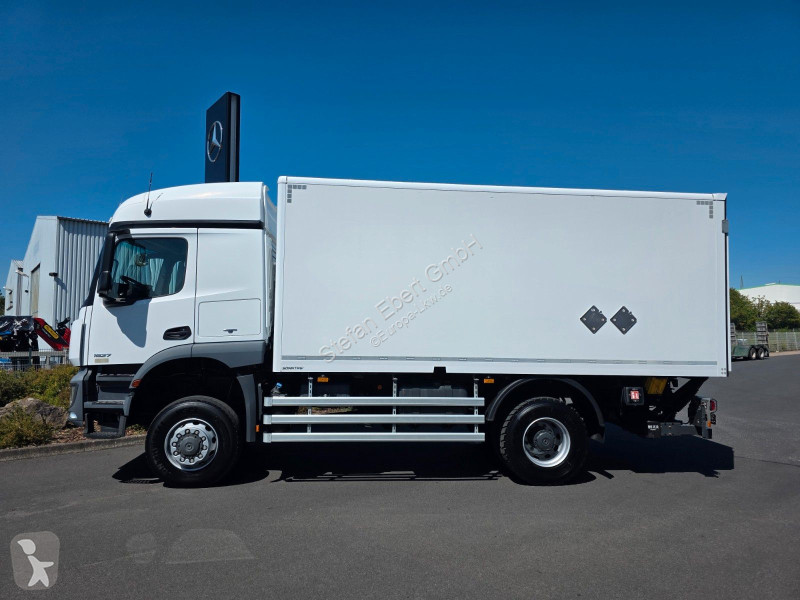 شاحنة Mercedes 1827 A 4x4 LBW Tür+Treppe Schalter