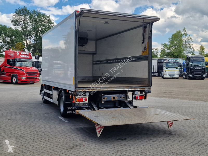 Грузовик Volvo 12250 - Carrier Supra 550 Nordic...