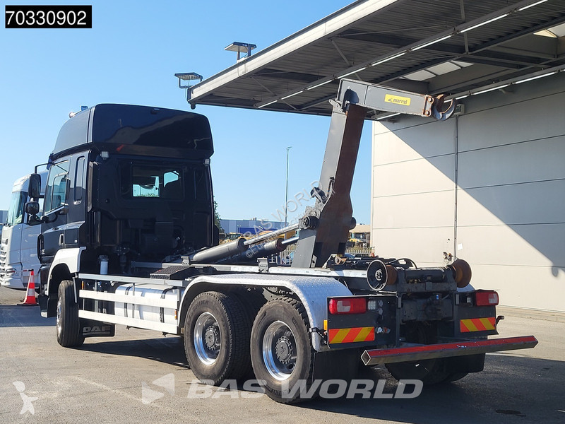 شاحنة DAF 510  6X4 20tons hooklift...