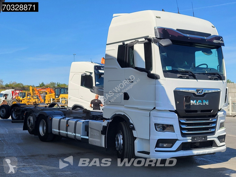 شاحنة MAN 26.510 6X2 BDF Full Air suspension...