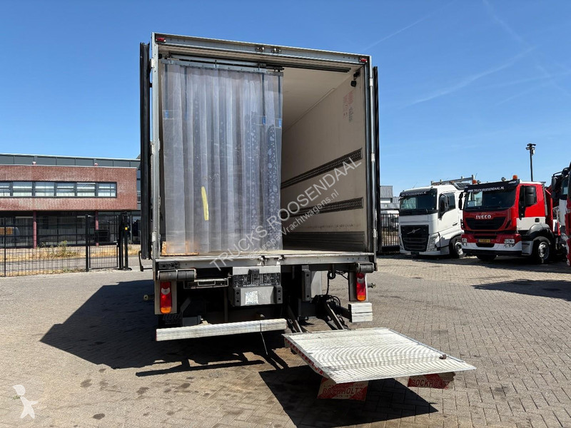 Грузовик Volvo 12250 + THERMO KING T-1000 R +...