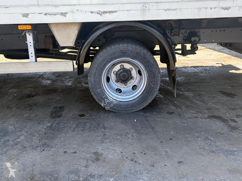 شاحنة DAF 180 - Closed Box - Manual Gearbox -...