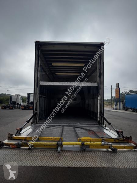 شاحنة Renault 300 DXI