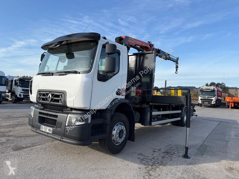 شاحنة Renault 320