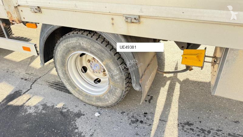 شاحنة Iveco EuroCargo ML80