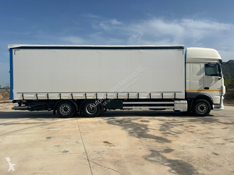 Camión DAF XF 106.480