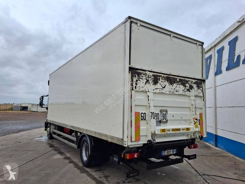 شاحنة Iveco